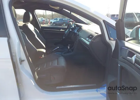 2015 Volkswagen Golf Gti 2.0T Autobahn 4-Door z USA, uszkodzony, nr VIN 3VW5T7AU0FM050388